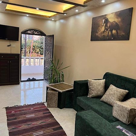 Petra View Flat Hotel Вади Муса Екстериор снимка