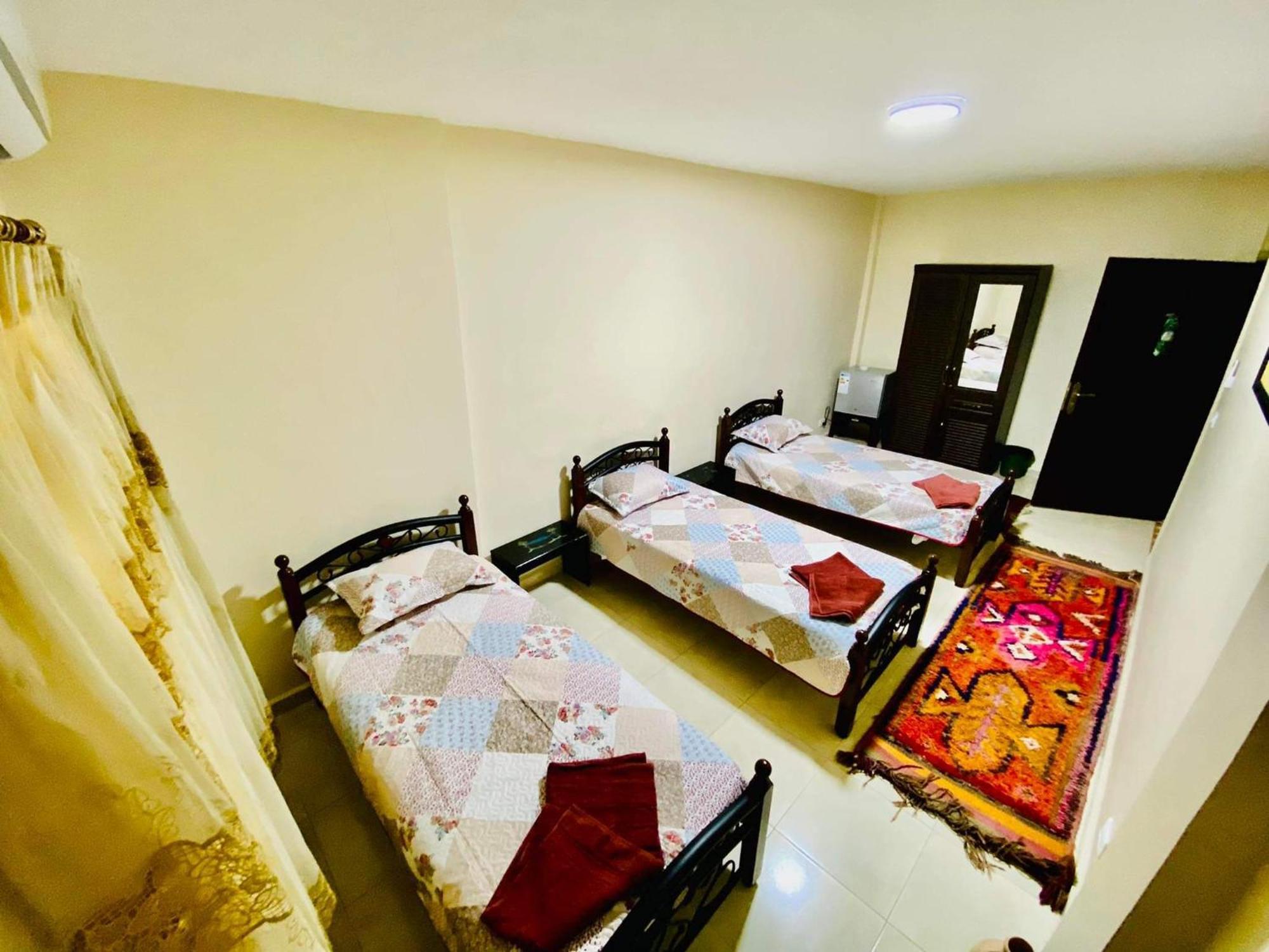 Petra View Flat Hotel Вади Муса Екстериор снимка